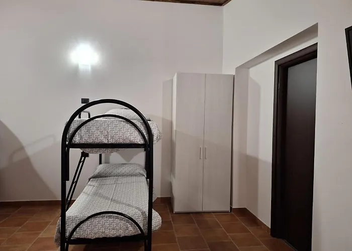 Colle Del Sindaco בית חווה Petrizia